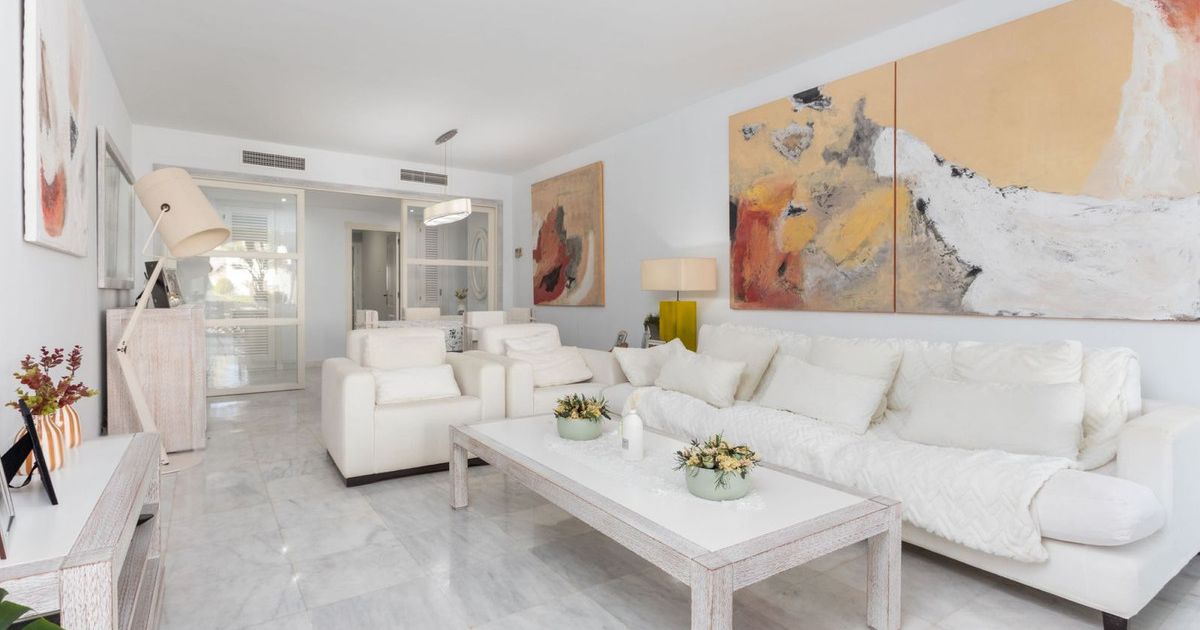 Appartement en rez-de-chaussée à San Pedro de Alcántara, San Pedro de Alcántara, 7/12