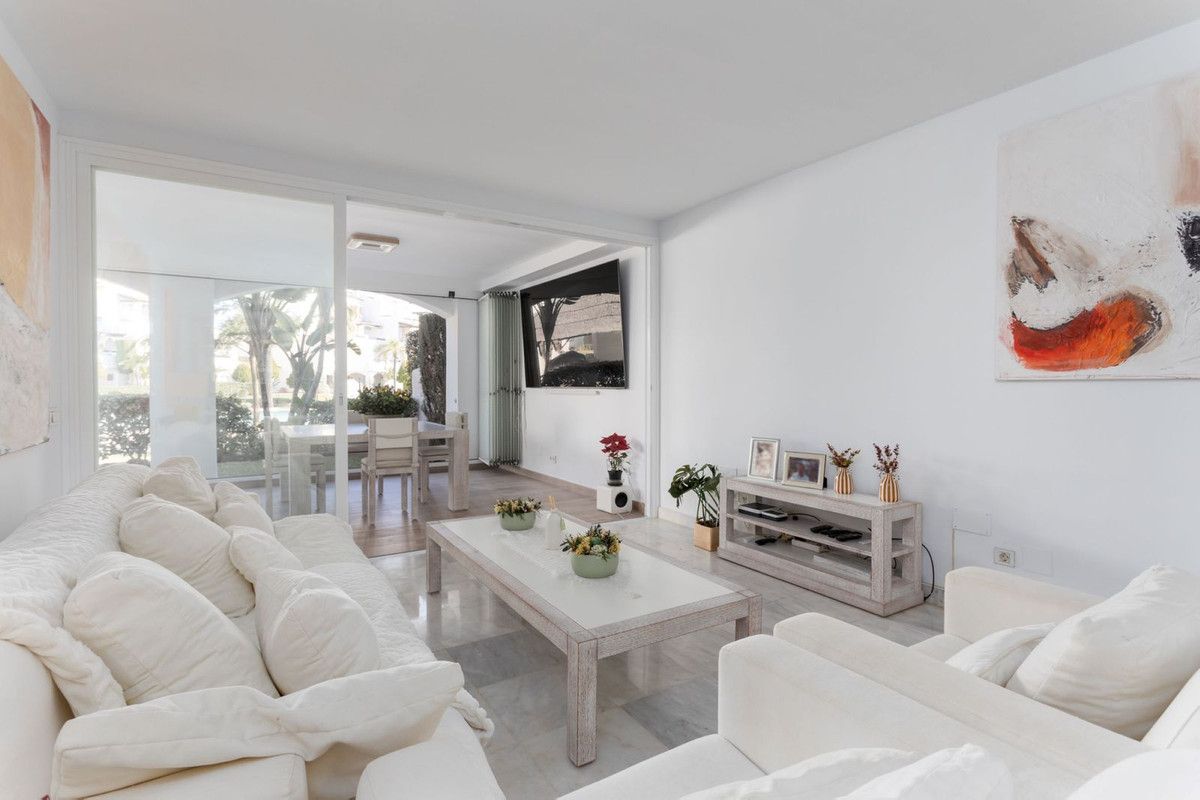 Appartement en rez-de-chaussée à San Pedro de Alcántara, San Pedro de Alcántara, 9/12
