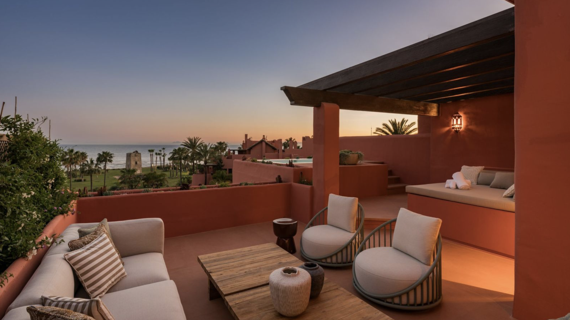 Penthouse in Estepona, Torre Bermeja, Estepona, 2/12