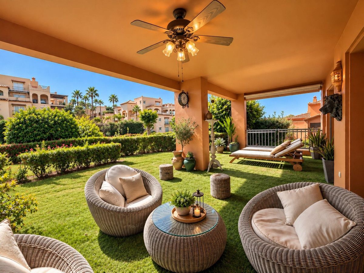 Erdgeschosswohnung in Estepona, Estepona, 1/12