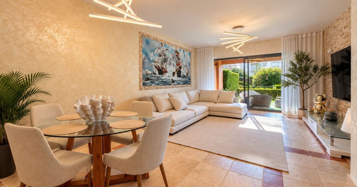 Erdgeschosswohnung in Estepona, Estepona, 9/12