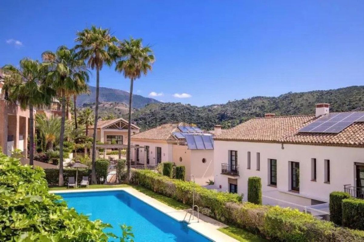 Semi-Detached House in Benahavís, Benahavís, 1/12