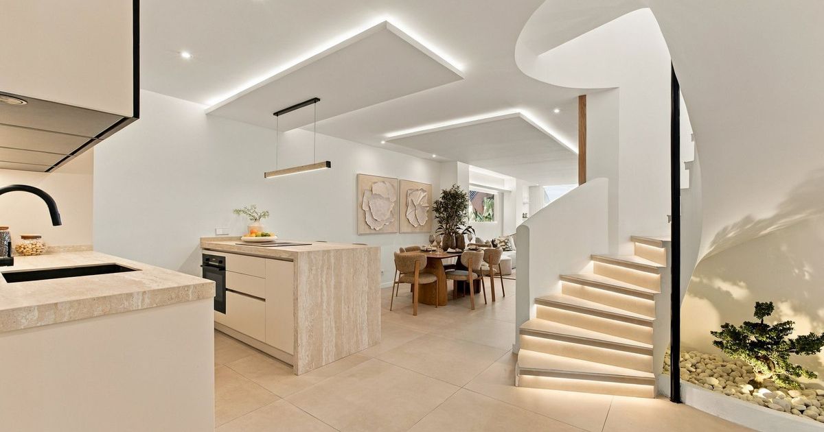 Penthouse Duplex in Nueva Andalucía, Nueva Andalucía, 4/12