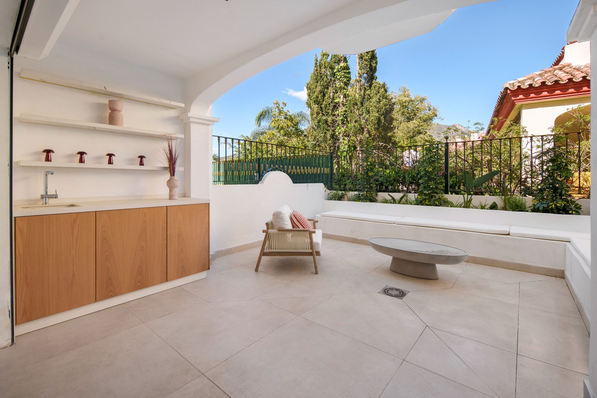 Town House w Marbella Golden Mile, Las Lomas del Marbella Club, Marbella Golden Mile, 8/12