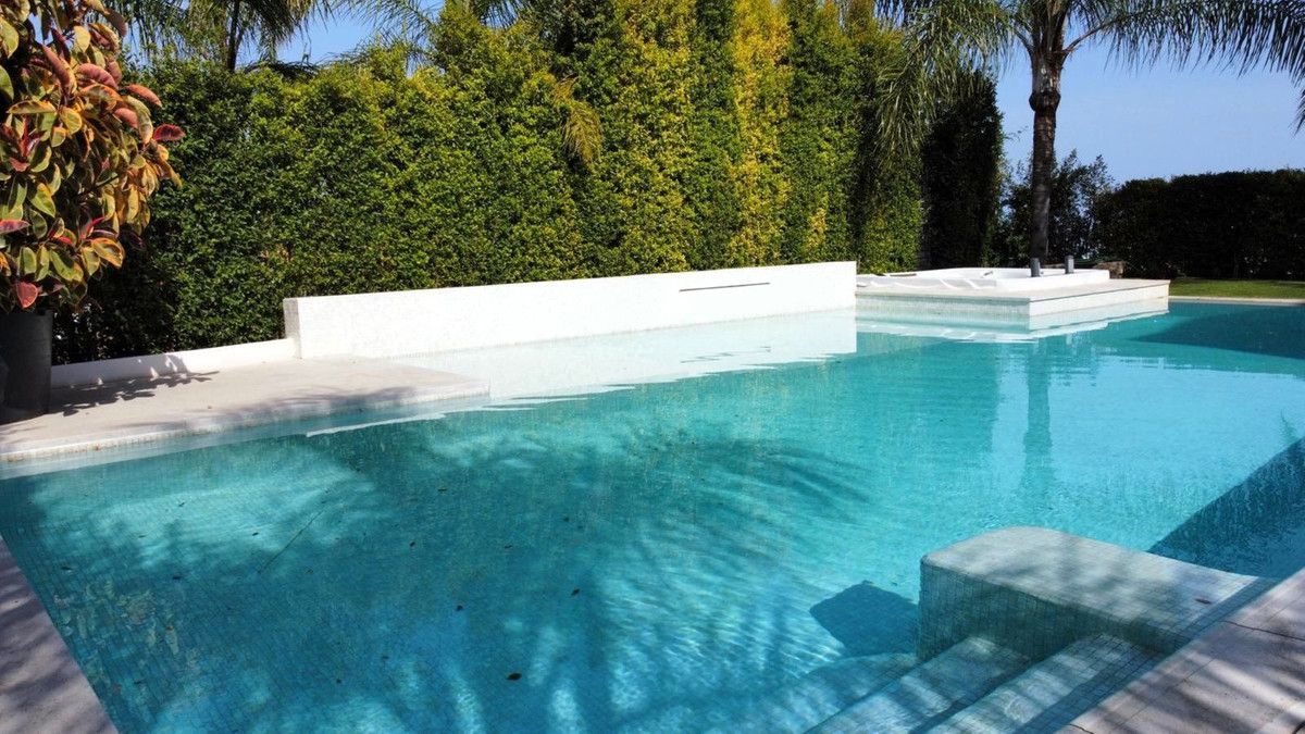 Freistehende Villa in Marbella, Marbella, 11/12
