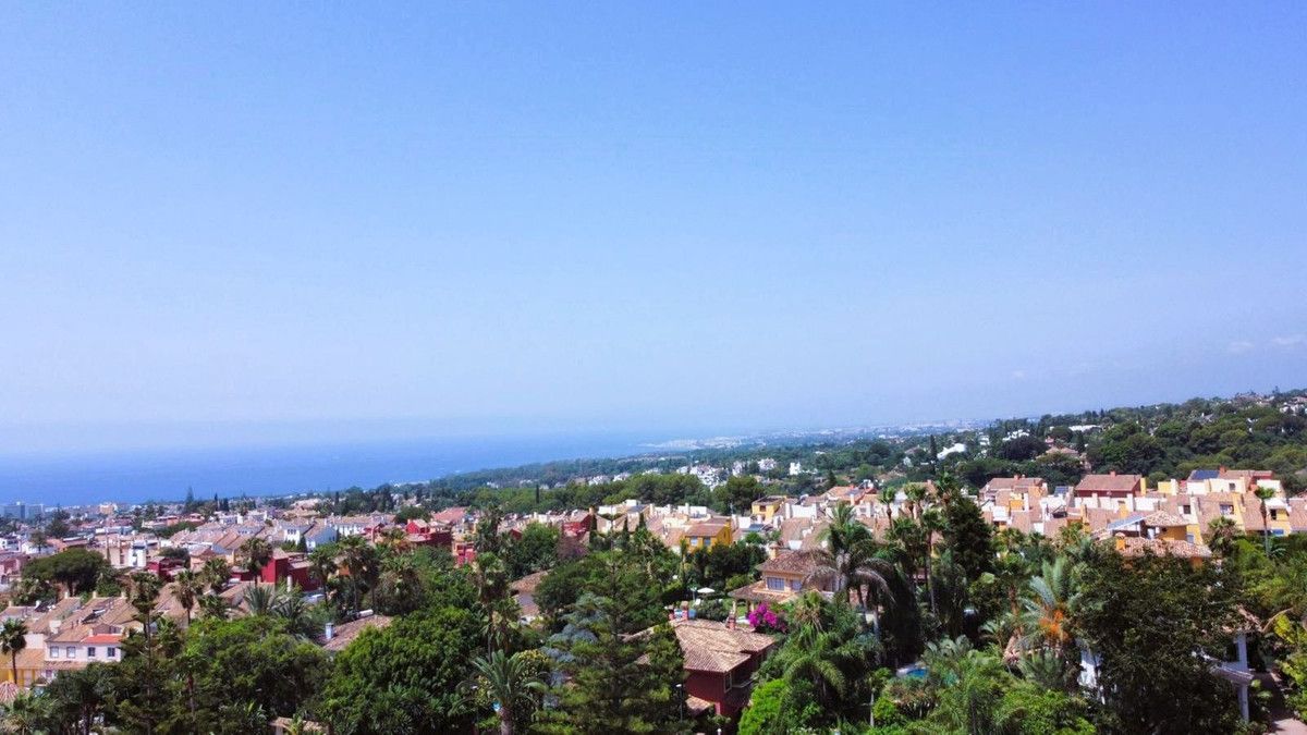 Freistehende Villa in Marbella, Marbella, 4/12