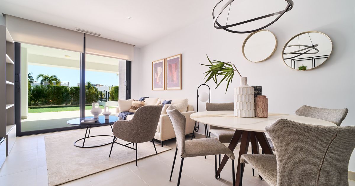 Ground Floor Apartment in Estepona, New Golden Mile, Estepona, 8/12