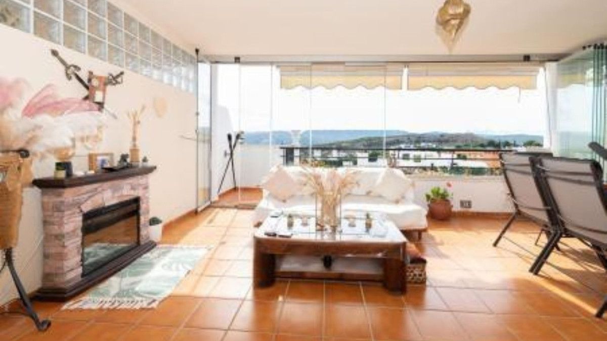 Квартира на первом этаже в Casares, Casares, 8/12