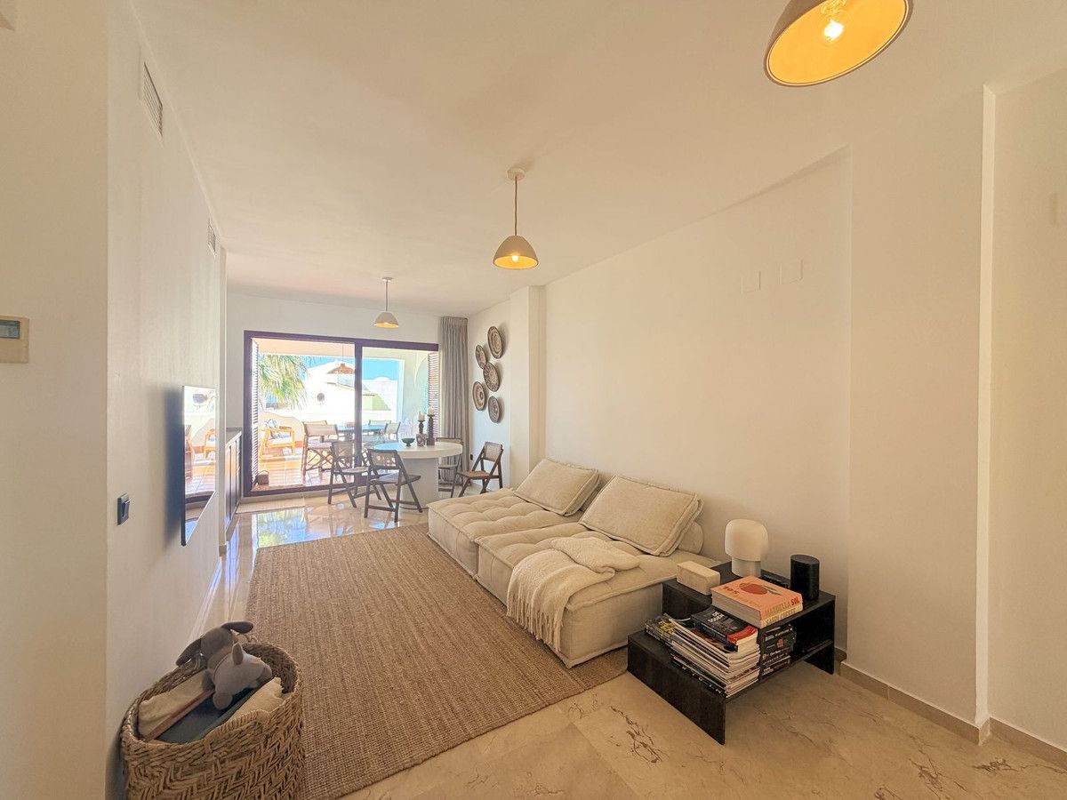 Ground Floor Apartment in Casares Playa, Casares Playa, 12/12