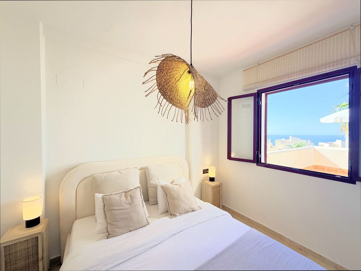 Ground Floor Apartment in Casares Playa, Casares Playa, 3/12
