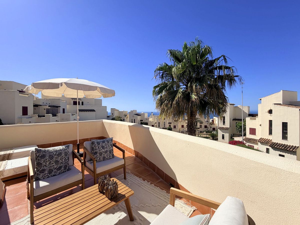 Ground Floor Apartment in Casares Playa, Casares Playa, 7/12