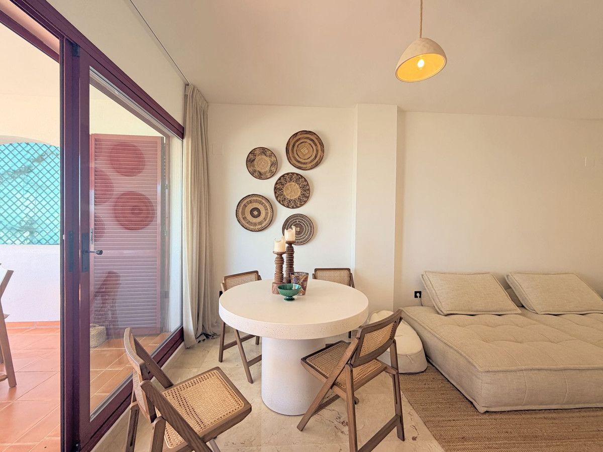Ground Floor Apartment in Casares Playa, Casares Playa, 10/12