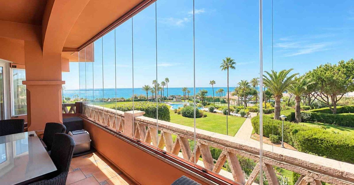 Mittelgeschoss-Wohnung in Marbella, Marbella, 1/12