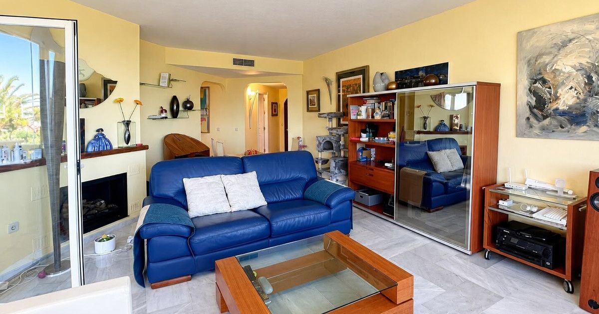 Mittelgeschoss-Wohnung in Marbella, Marbella, 5/12