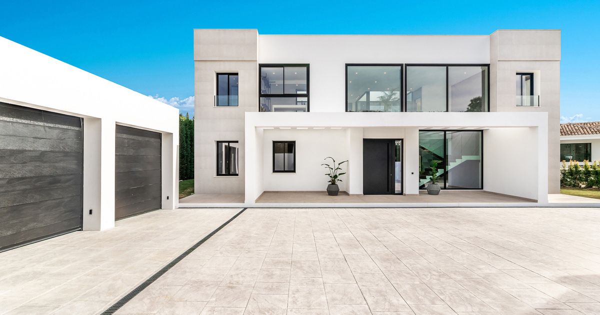 Fristående villa i El Madroñal, El Madroñal, 5/12