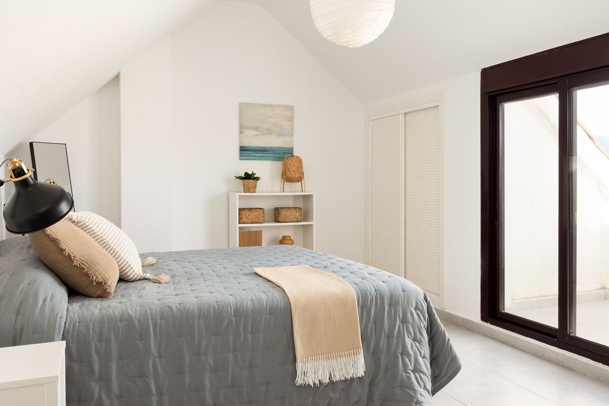 Penthouse Duplex in Nueva Andalucía, Nueva Andalucía, 8/12