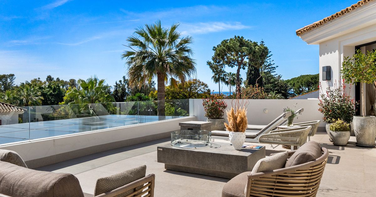 Villa in Marbella East, Los Monteros Playa, Marbella East, 4/12