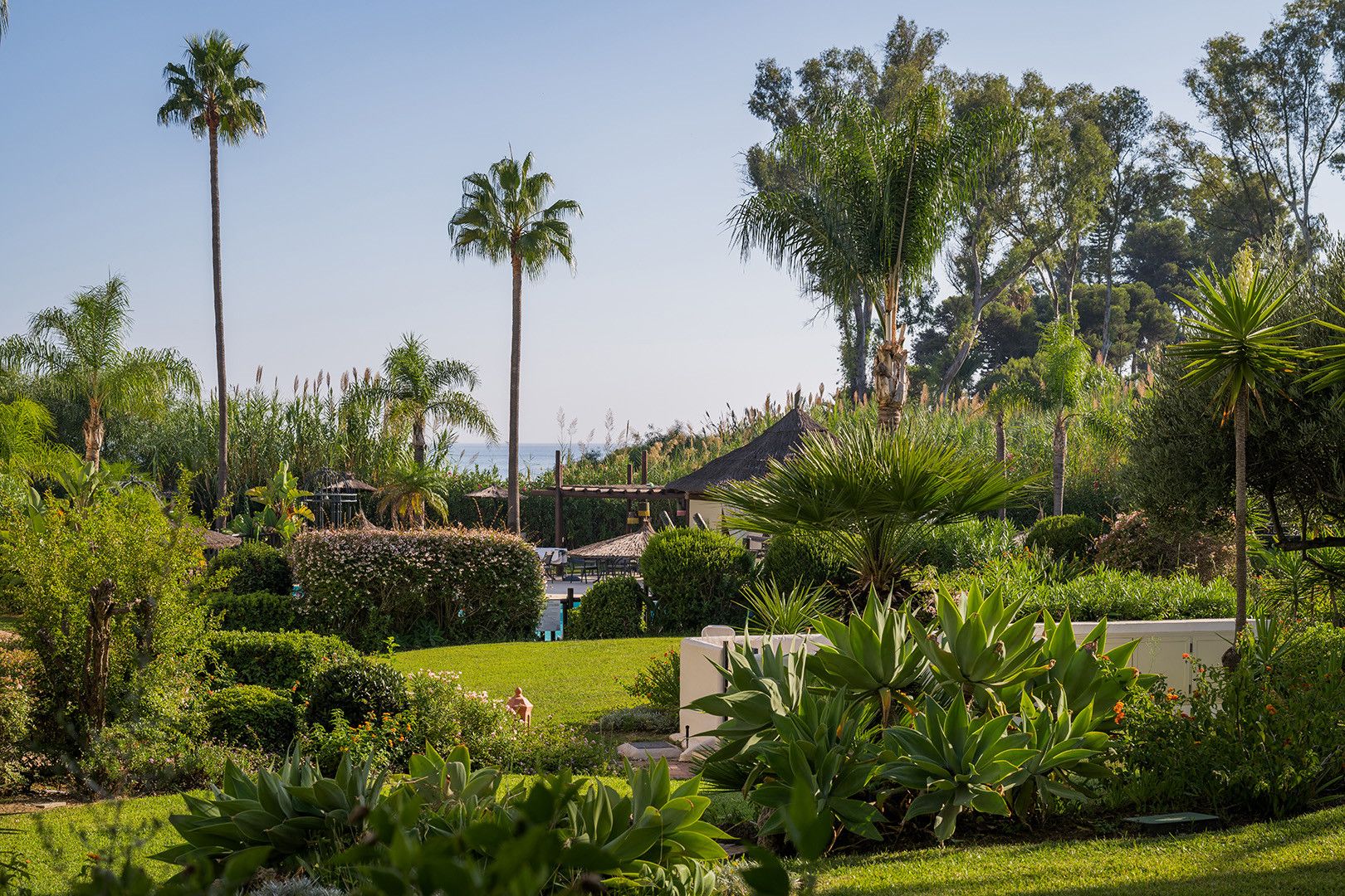 Erdgeschoss-Apartment in Estepona, Bahía del Velerín, Estepona, 6/12