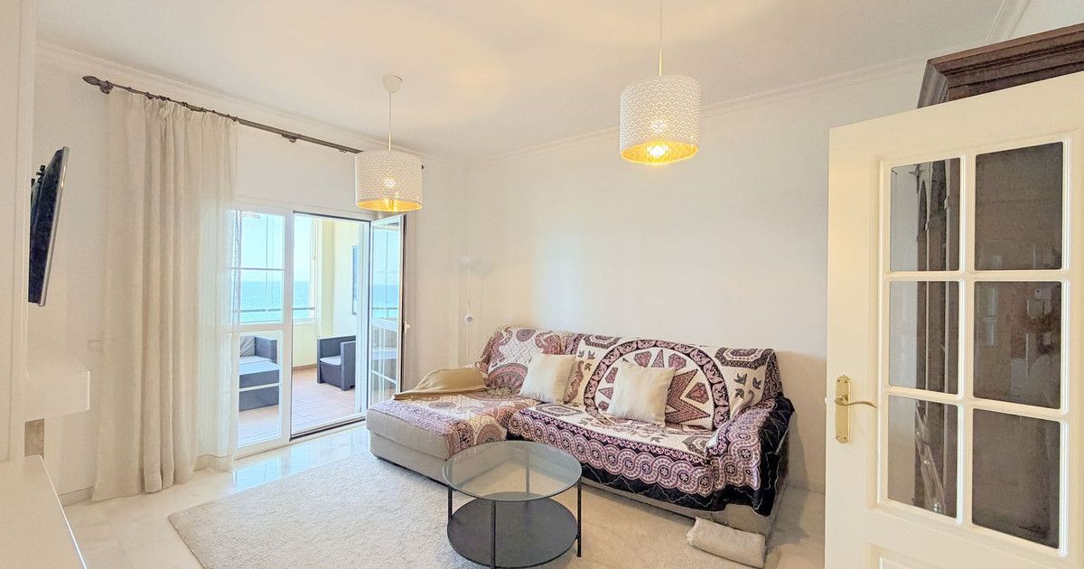 Appartement en étage moyen à La Duquesa, La Duquesa, 7/12