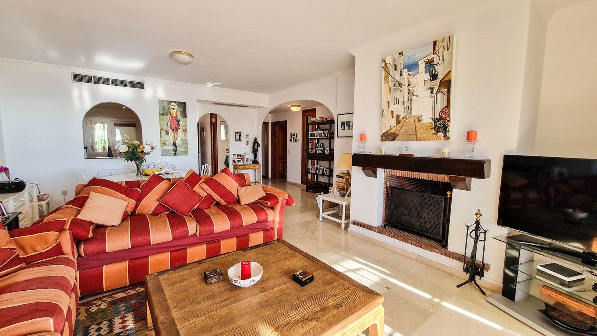 Apartament na środkowym piętrze w La Duquesa, La Duquesa, 10/12