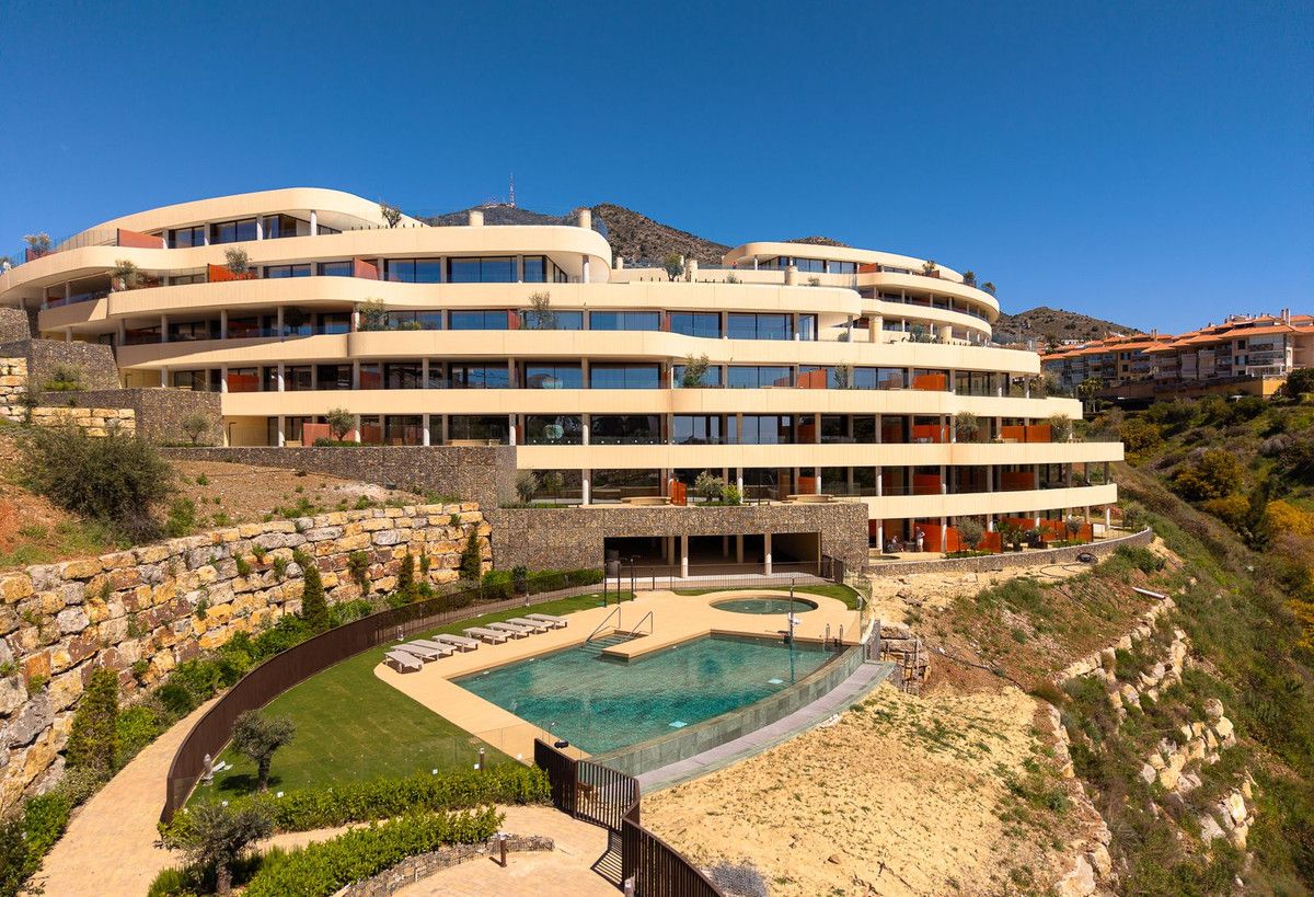 Apartamento de Planta Media en Fuengirola, Fuengirola, 1/12