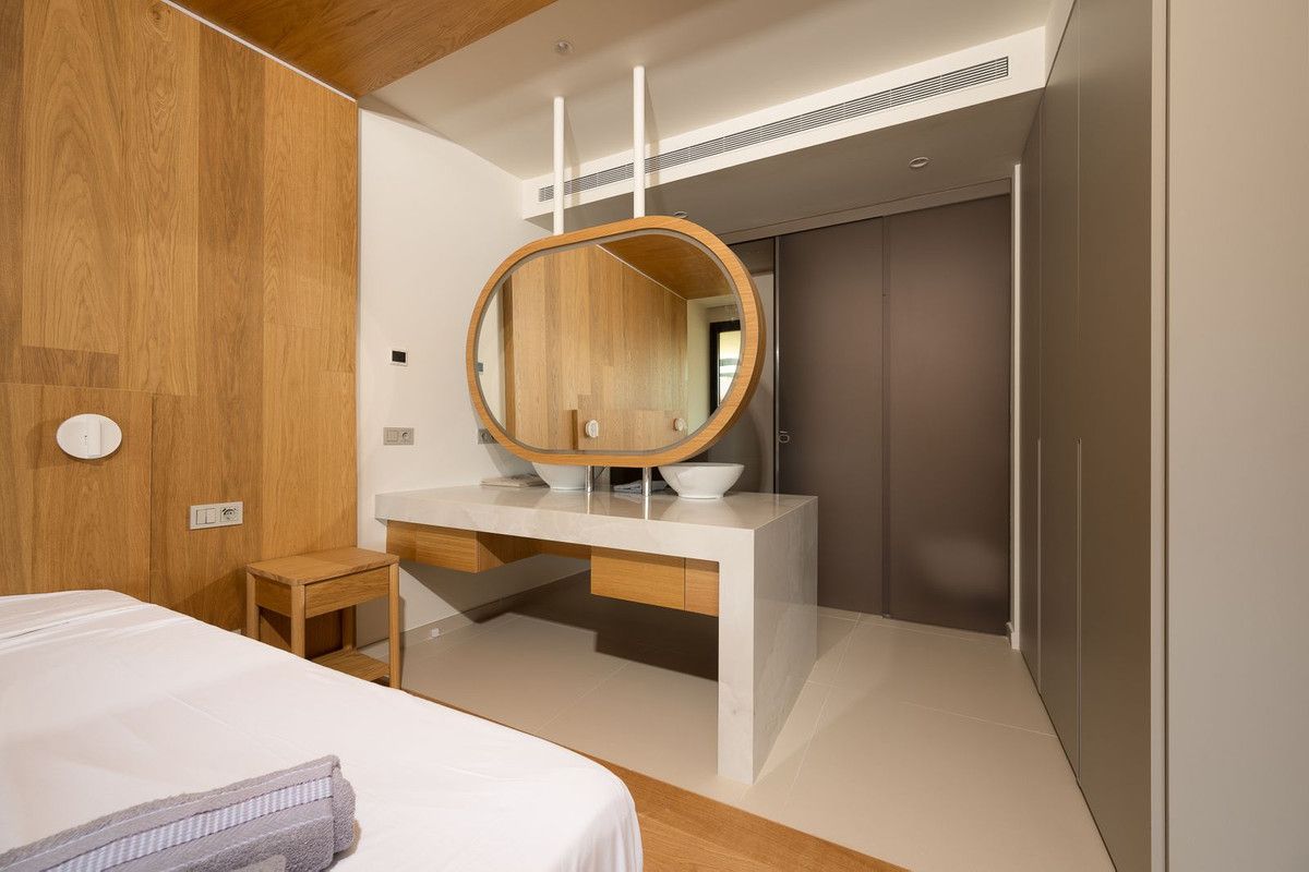 Apartamento de Planta Media en Fuengirola, Fuengirola, 7/12