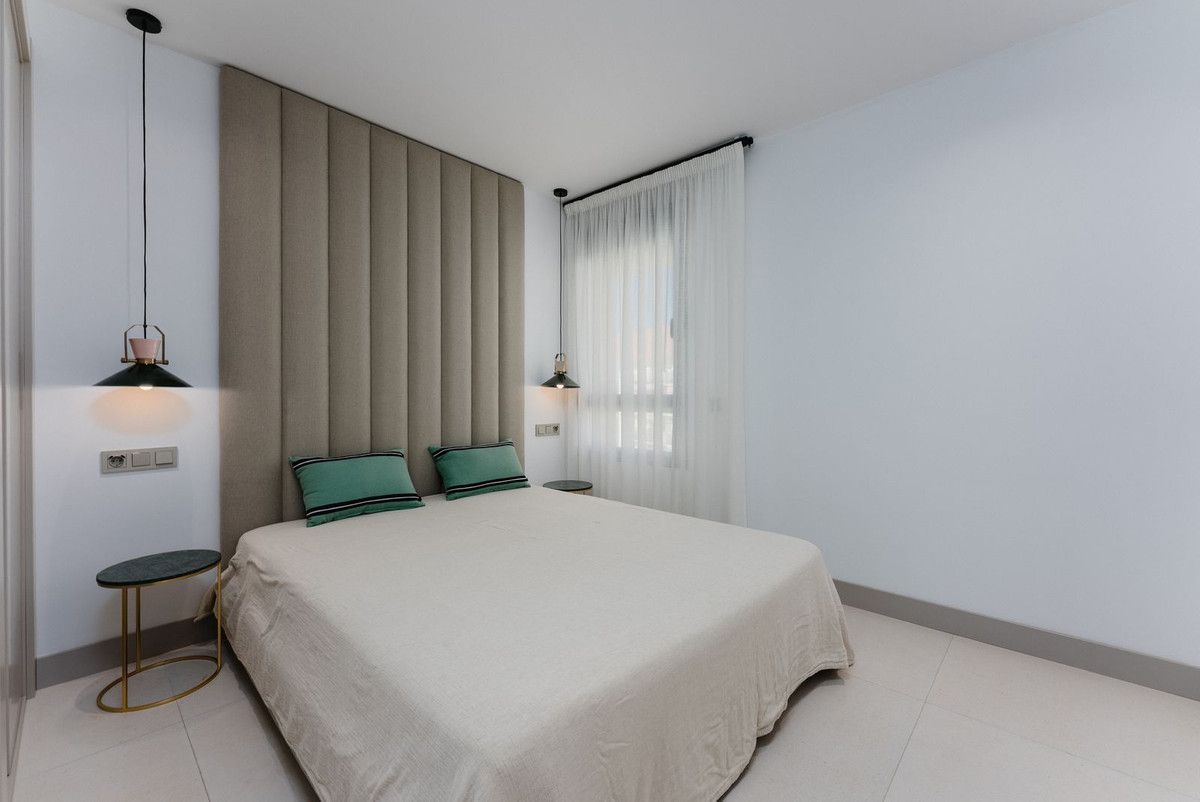 Квартира на верхнем этаже в Fuengirola, Fuengirola, 12/12