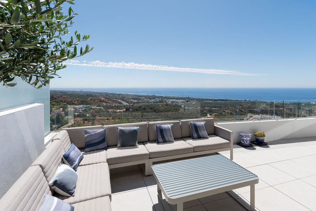 Penthouse Duplex in Marbella, Marbella, 2/12