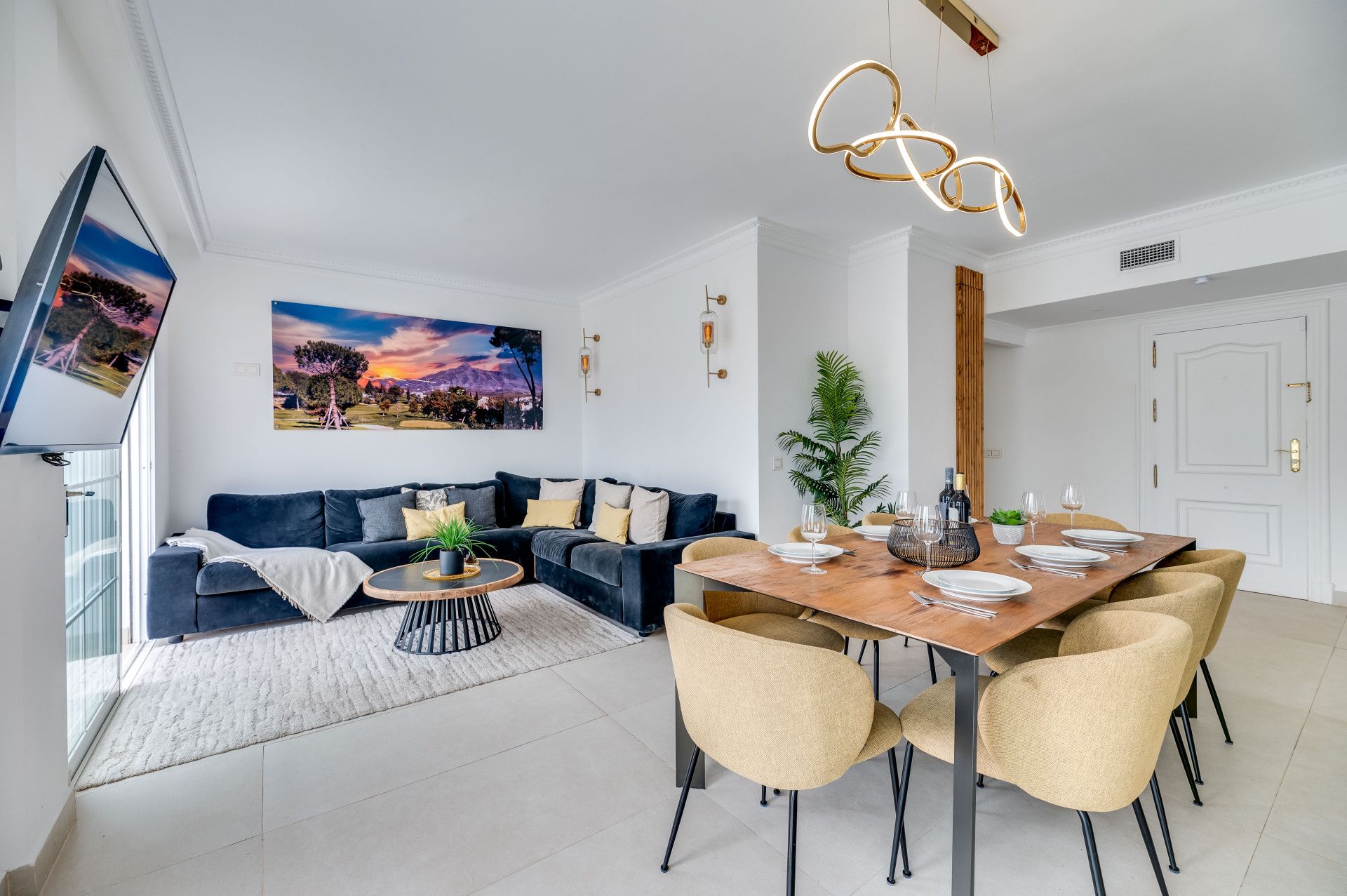 Apartment in Nueva Andalucia, Nueva Andalucia, 1/12