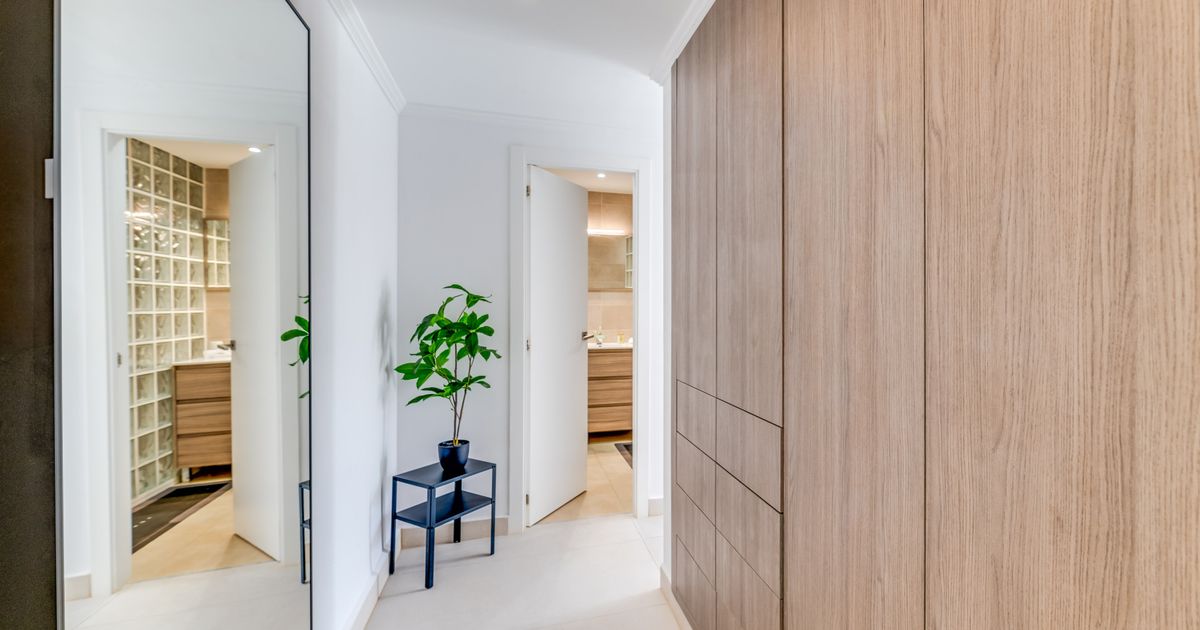 Apartment in Nueva Andalucia, Nueva Andalucia, 12/12