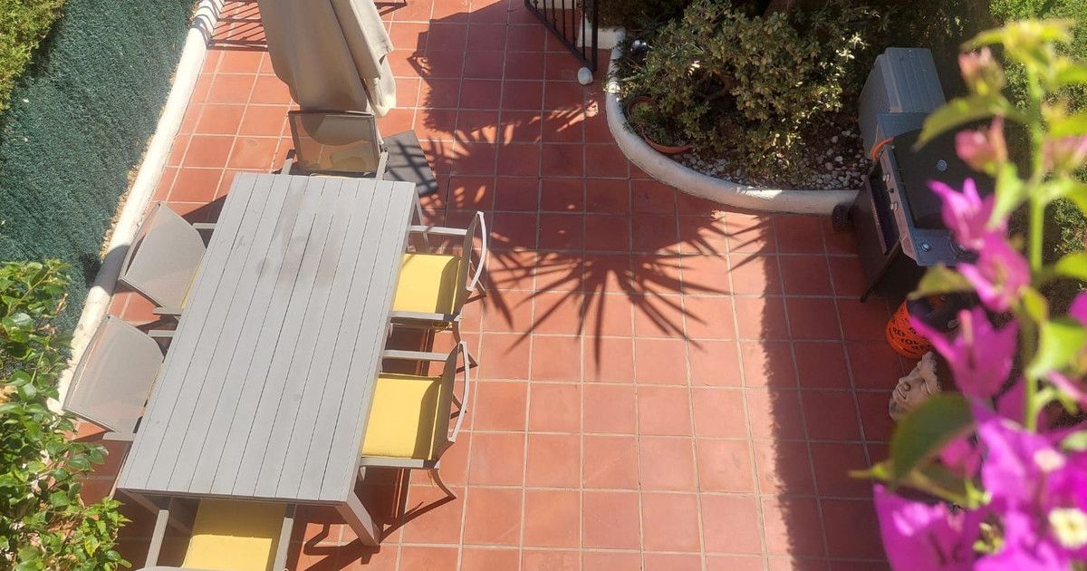 Dom szeregowy w El Paraiso, El Paraiso, 2/12