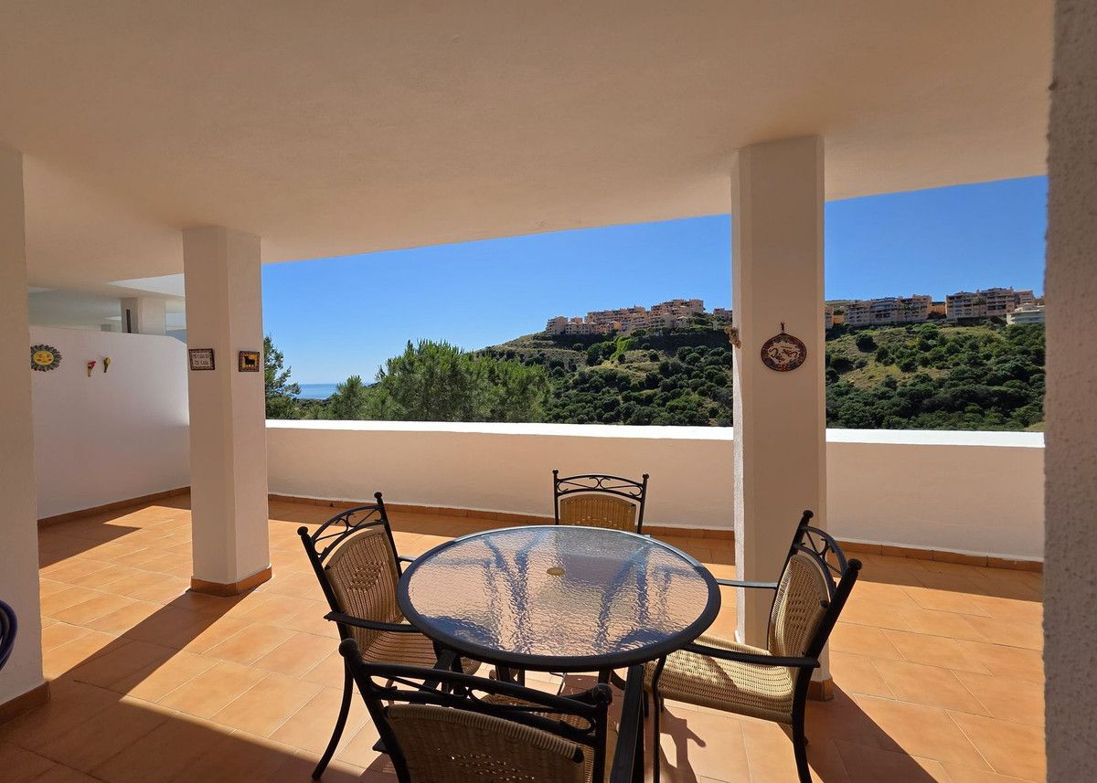 Ground Floor Apartment in Calahonda, Calahonda, 1/12