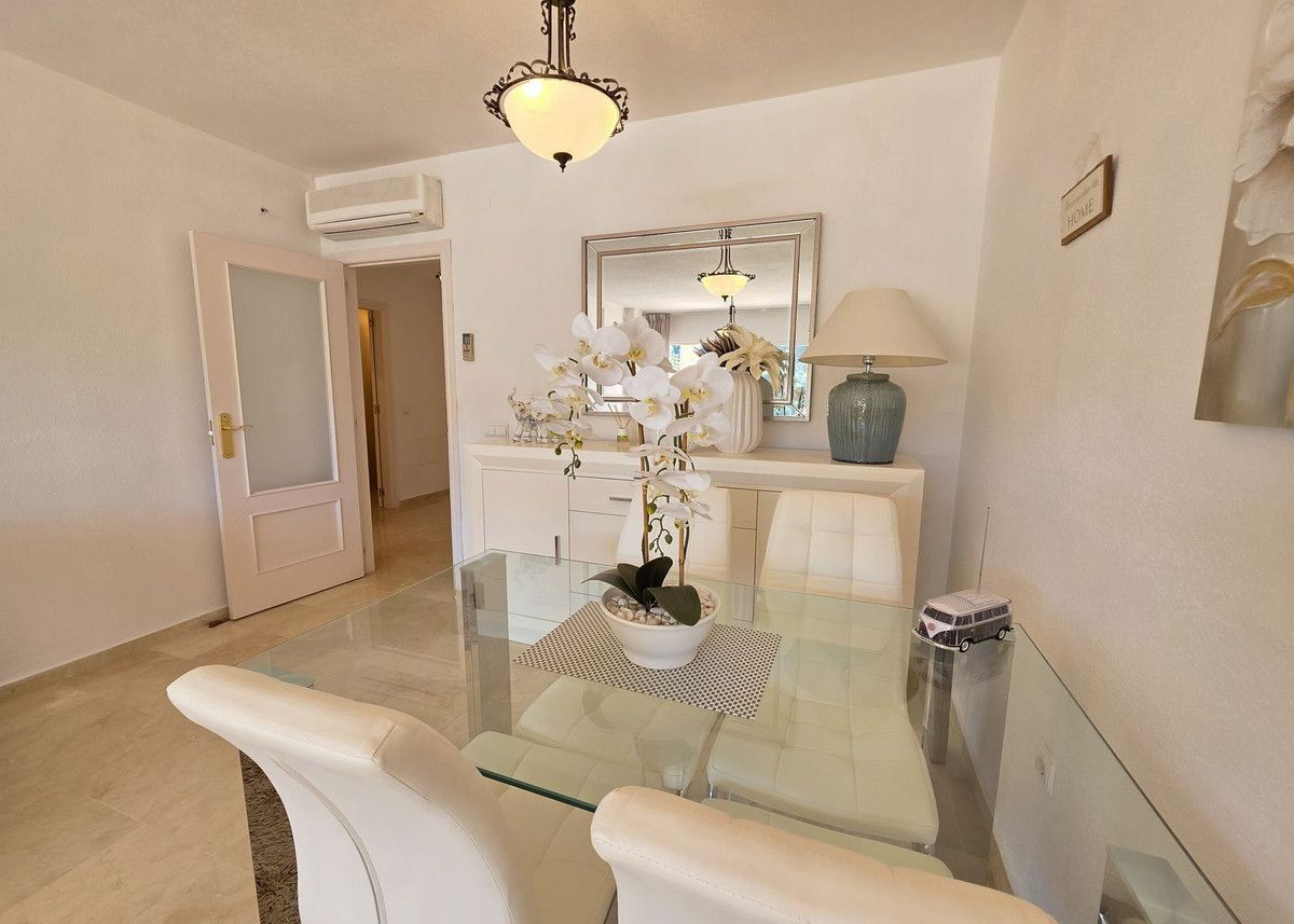 Ground Floor Apartment in Calahonda, Calahonda, 7/12