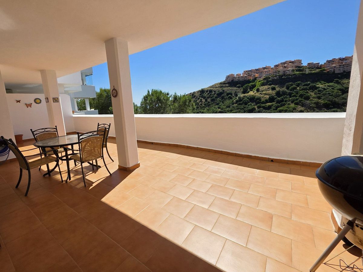 Ground Floor Apartment in Calahonda, Calahonda, 9/12