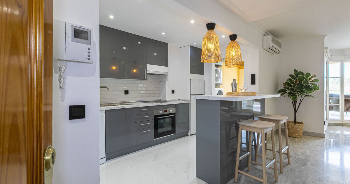 Apartament na środkowym piętrze w Nueva Andalucía, Nueva Andalucía, 4/12