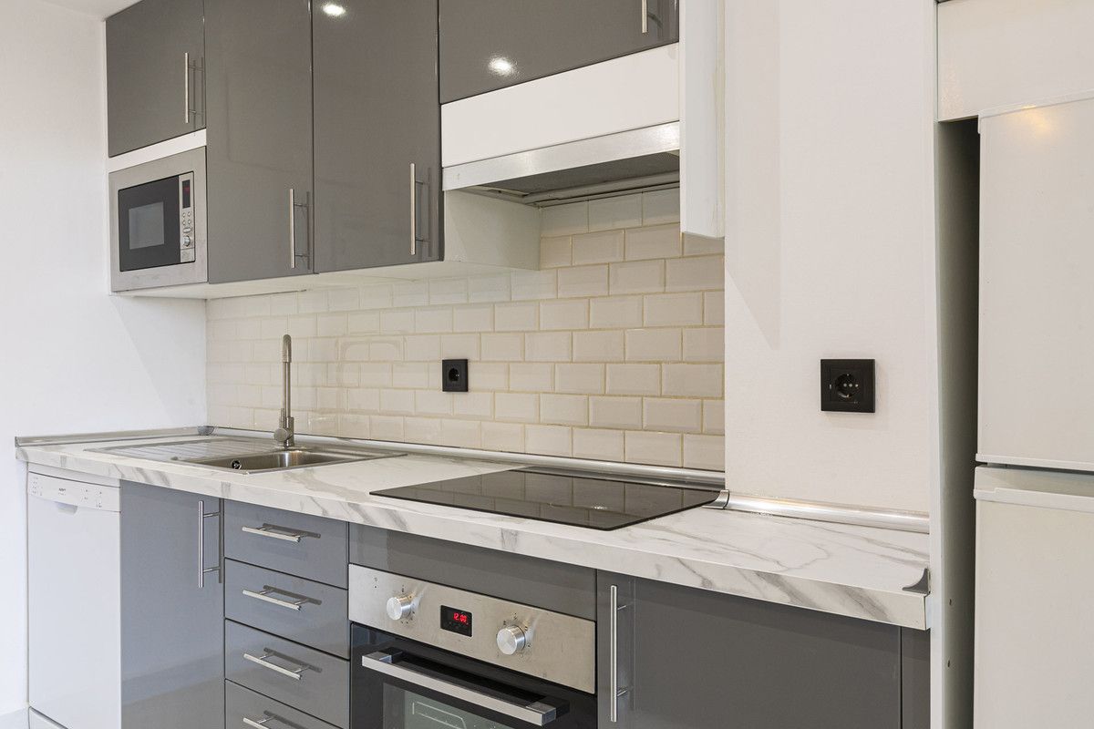 Apartament na środkowym piętrze w Nueva Andalucía, Nueva Andalucía, 7/12