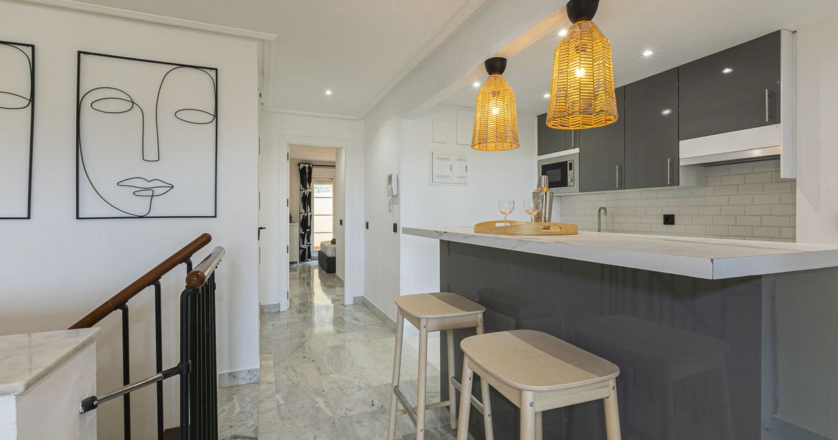 Apartament na środkowym piętrze w Nueva Andalucía, Nueva Andalucía, 9/12