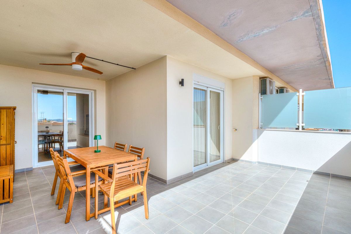Middle Floor Apartment in Fuengirola, Fuengirola, 11/12