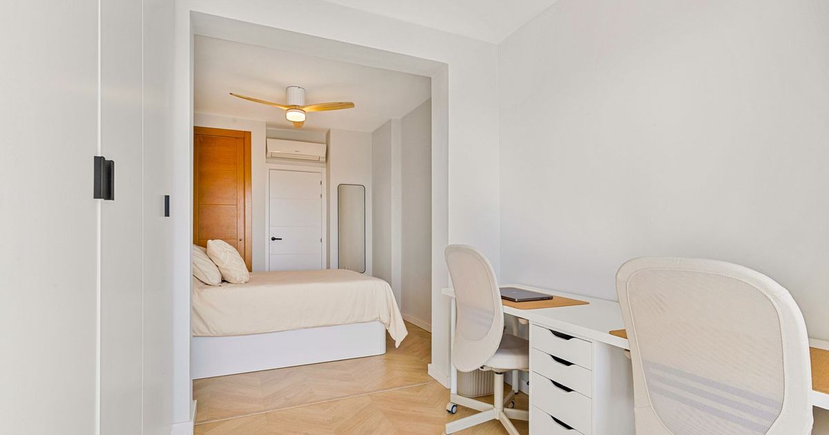 Middle Floor Apartment in Fuengirola, Fuengirola, 7/12