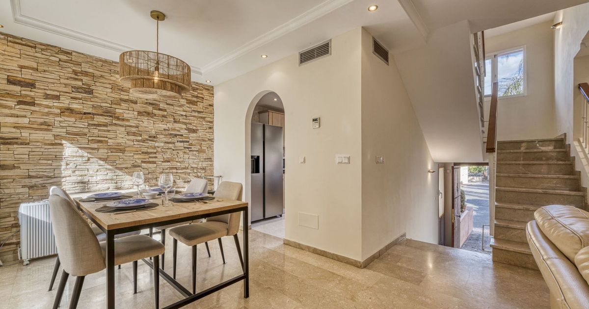 Townhouse in Marbella, Marbella, 6/12