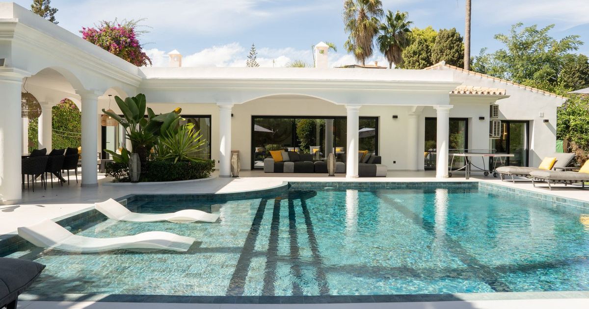Detached Villa in El Paraiso, El Paraiso, 1/12