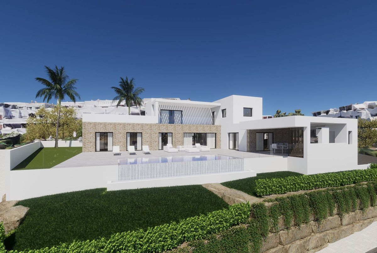 Residential Plot in Estepona, Estepona, 2/12