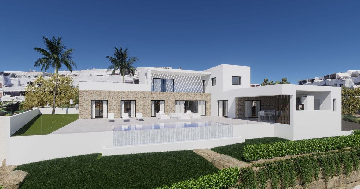 Residential Plot in Estepona, Estepona, 2/12