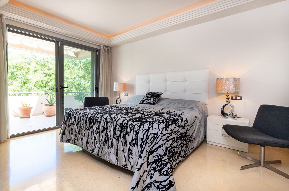 Apartamento en Planta Baja en Benahavís, Benahavís, 12/12