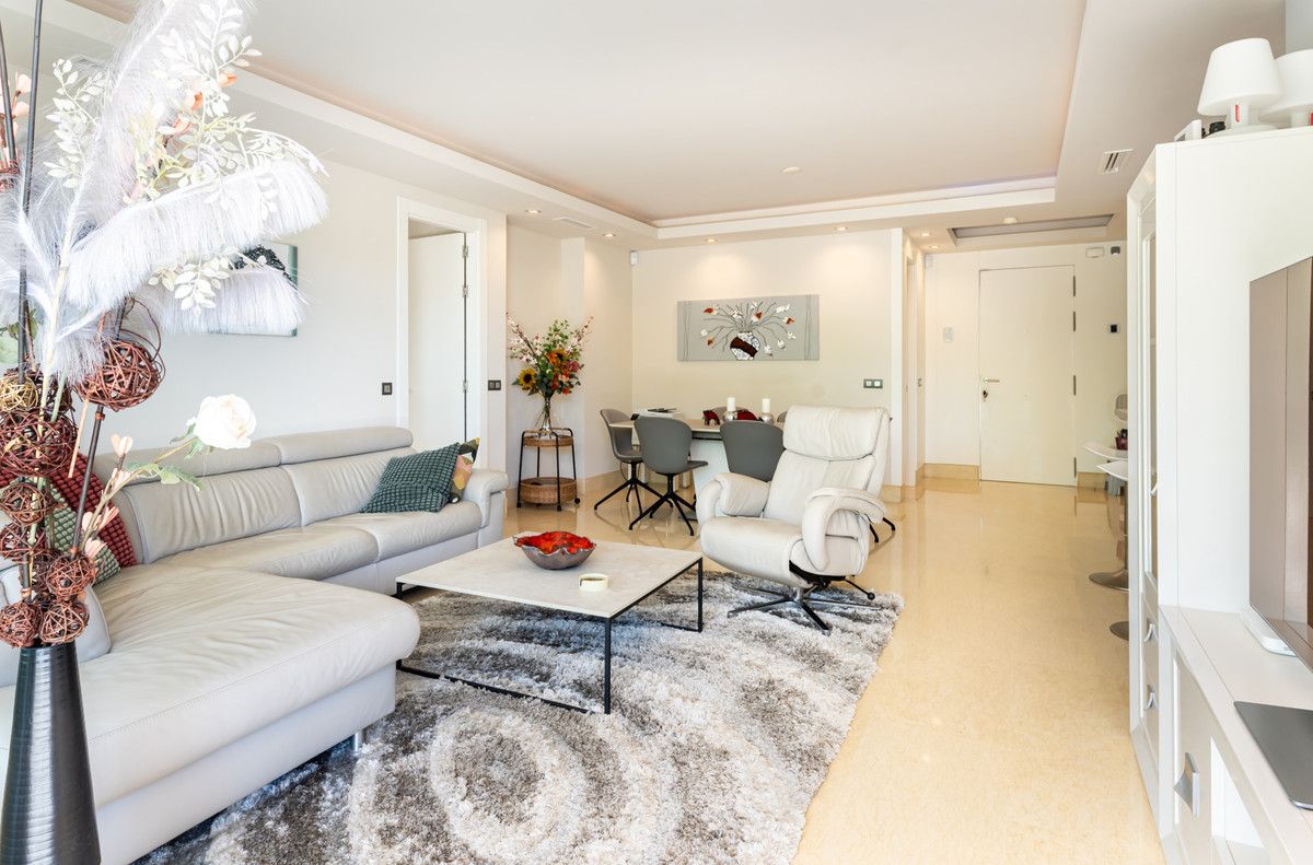 Apartamento en Planta Baja en Benahavís, Benahavís, 8/12