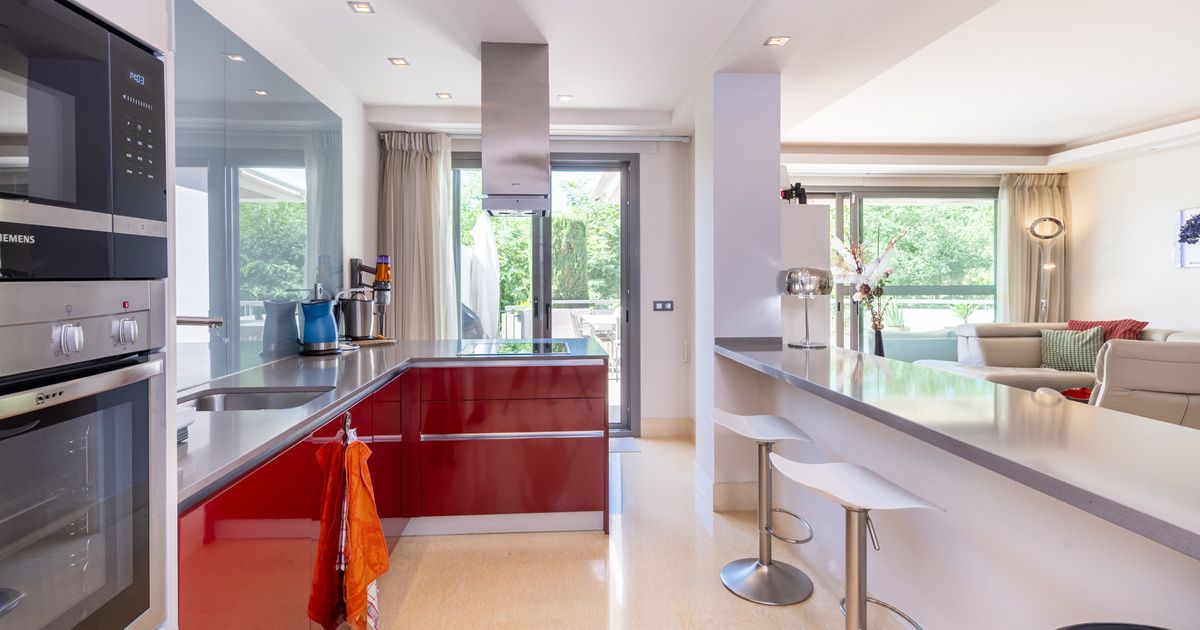 Apartamento en Planta Baja en Benahavís, Benahavís, 10/12