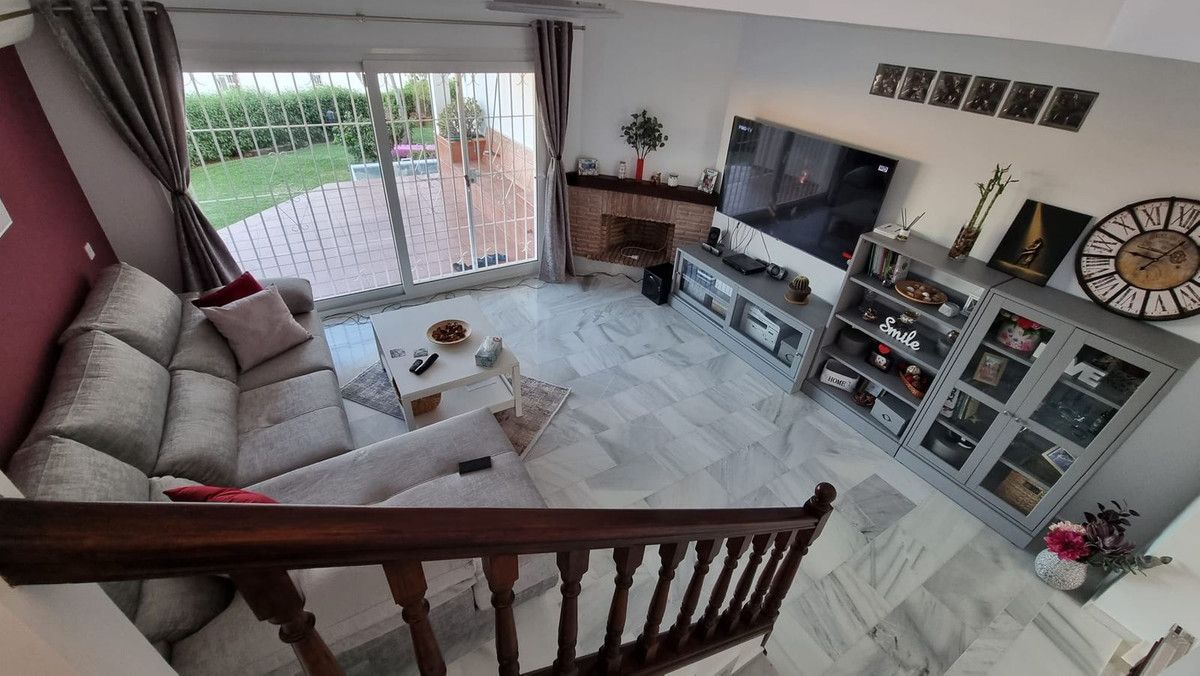 Townhouse in Calahonda, Calahonda, 4/12
