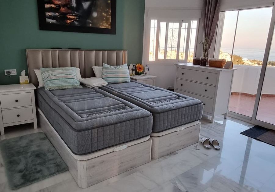 Townhouse in Calahonda, Calahonda, 9/12