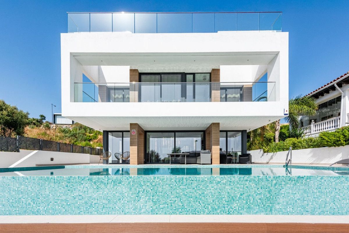 Villa independiente en Estepona, Estepona, 12/12