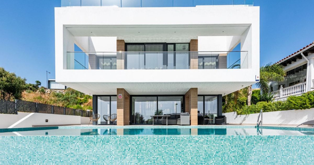 Villa independiente en Estepona, Estepona, 12/12